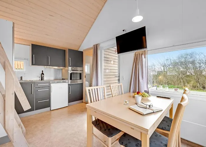 Lovely In With Kitchen Hébergement de vacances